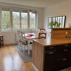 Maison Entre Terre Et Dineault